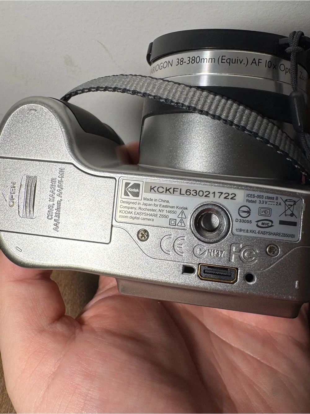 Kodak Silver and Black 10X Zoom Digital Camera with Strap